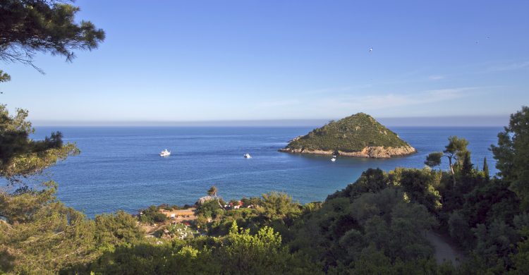 L'Isolotto,_Monte_Argentario,_Grosseto,_Italy_-_panoramio_(1)