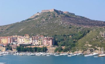 Porto_Ercole_-_Vista_fortezza_dalla_rocca